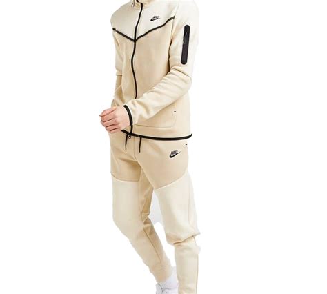nike tech creme